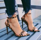 LTARTA Women Fashion Sexy Leopard Shoes