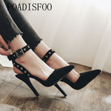 LTARTA Black Rivets Shoes